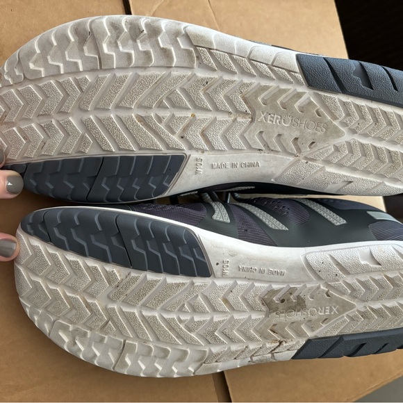 HFS Lightweight Running Shoes - Picture 3 of 6